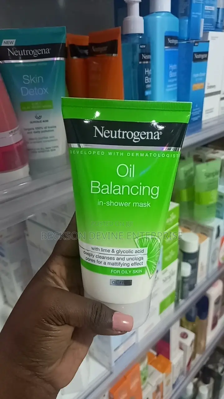 Neutrogena Oil Balancing Facial Exfoliater