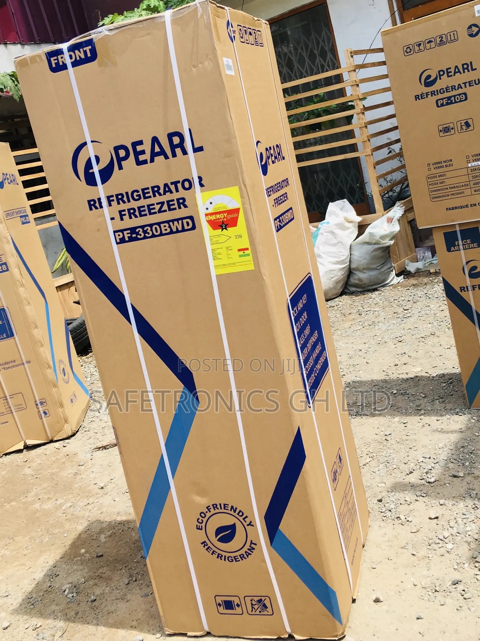 251 Liters Pearl PWD-330BWD Bottomfreezer Doubledoor Fridge