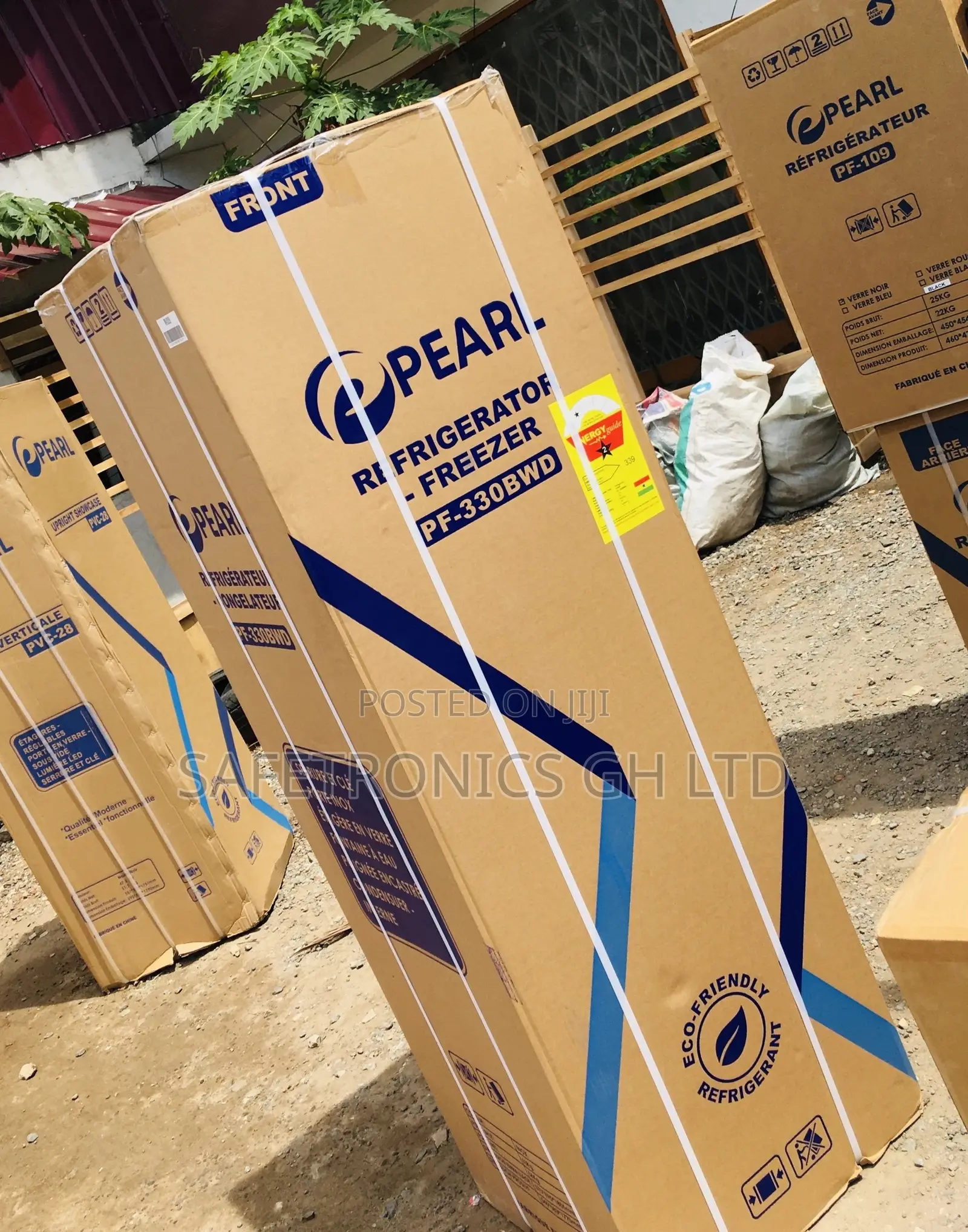 Bottomfreezer Doubledoor Pearl 251 Liter PF-330BWD Fridge 