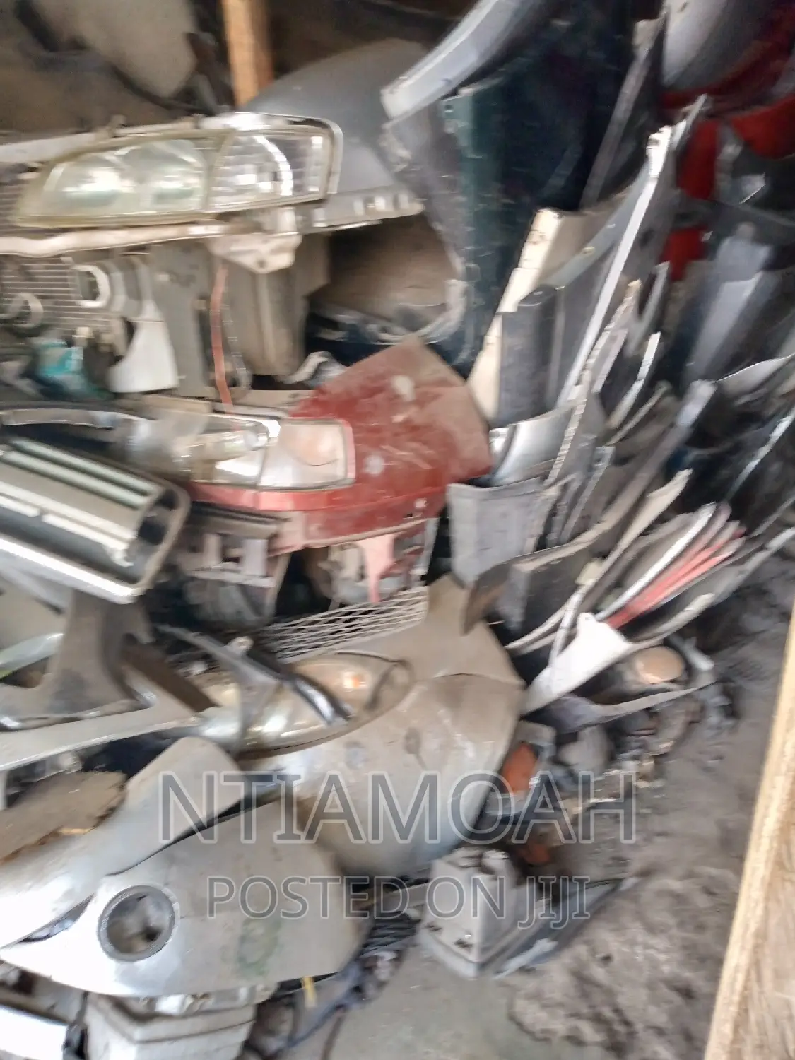 I Sell All Kinds of Car Bumper's and Lights