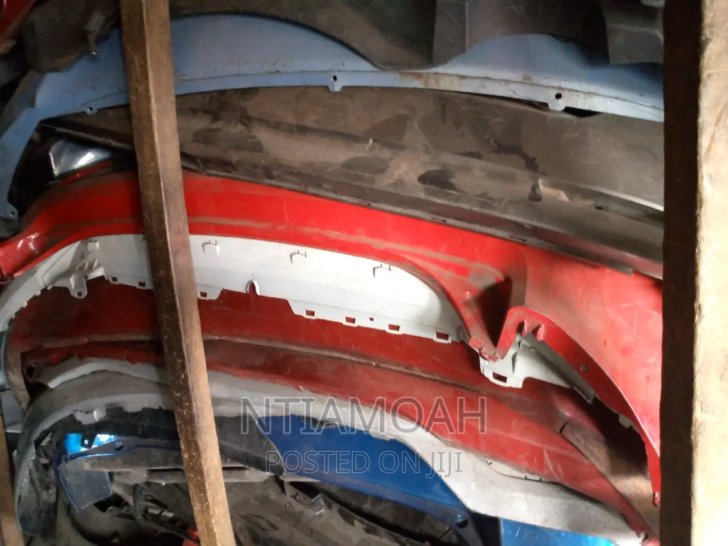 I Sell All Kinds of Car Bumper's and Lights