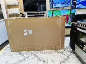 The Immersive Spectacle Uhd Smart Samsung 85”Cu8000 Tv