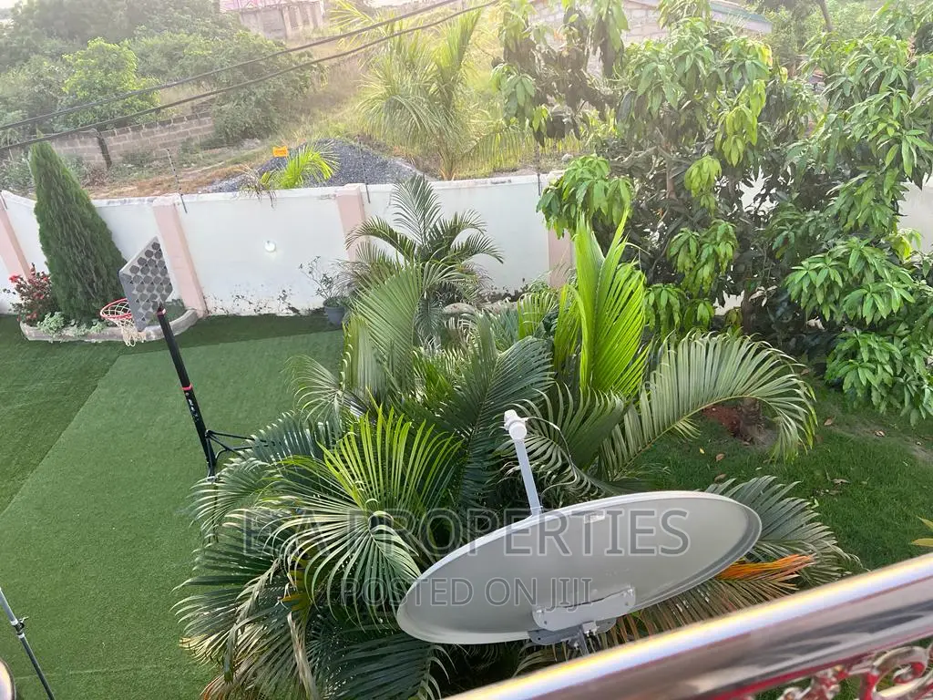 Furnished 2bdrm Apartment in E A Properties, Malejor for rent