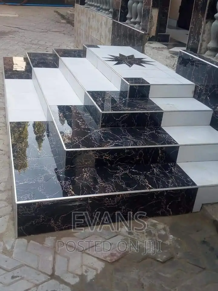 Professional Tiles Layer