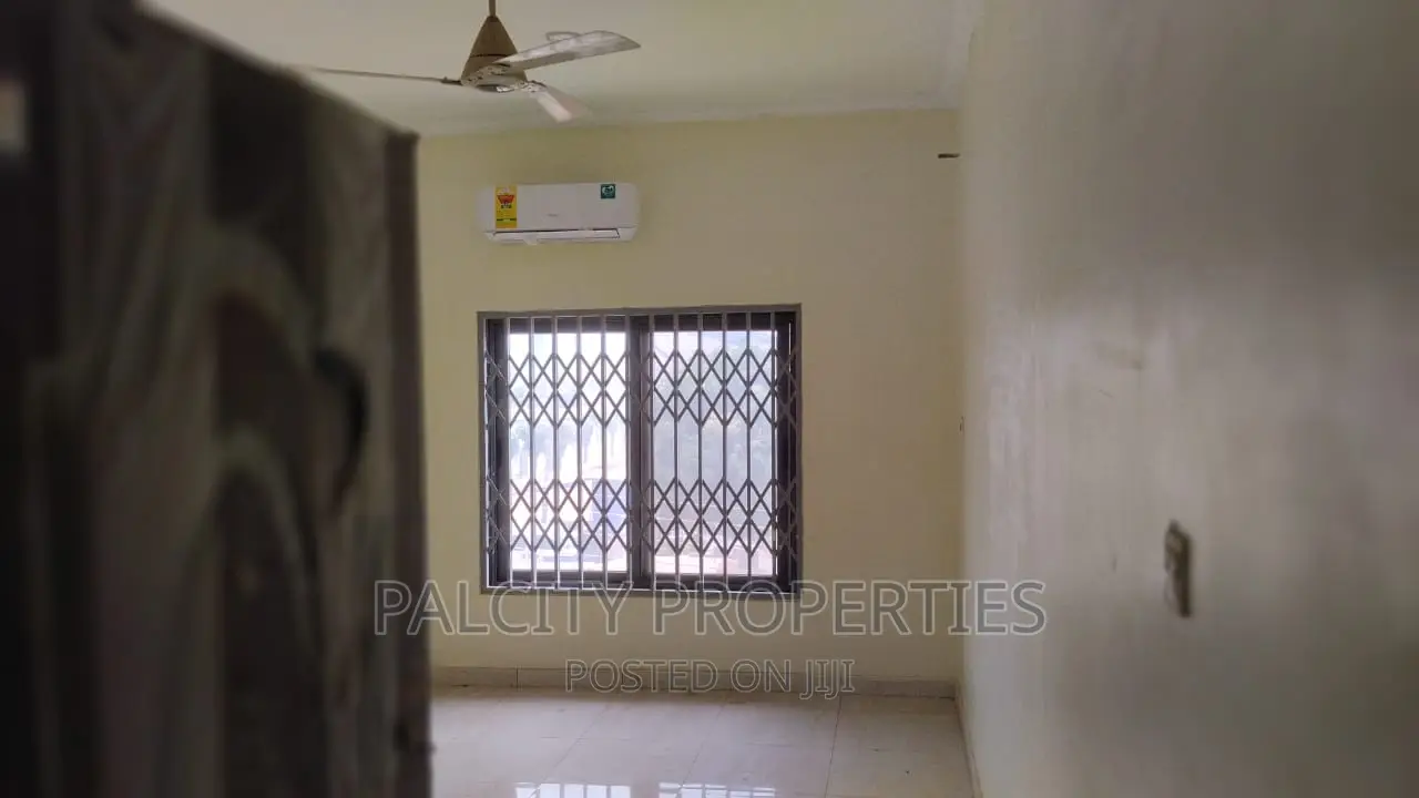2bdrm Apartment in Palcity Estate, Kumasi Metropolitan for rent