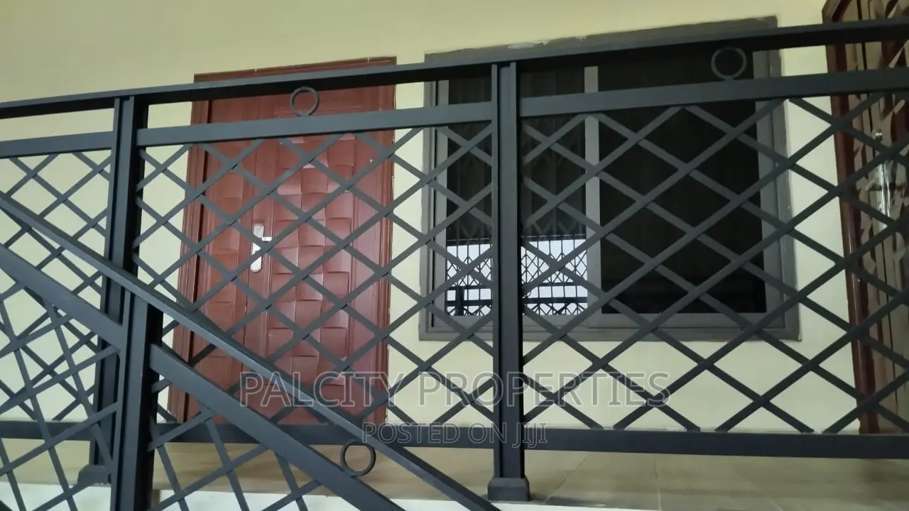 2bdrm Apartment in Palcity Estate, Kumasi Metropolitan for rent