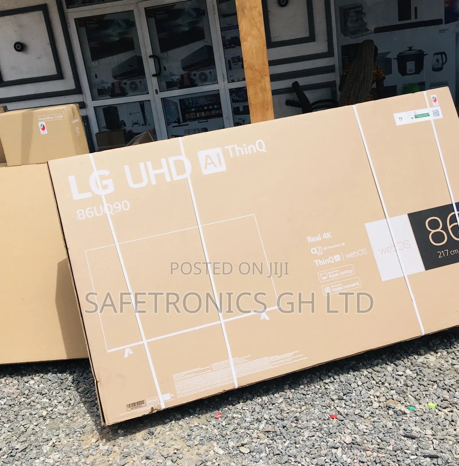 UQ90 LG Smart UHD Black Glossy 86 Inches LED  Sealed Tv