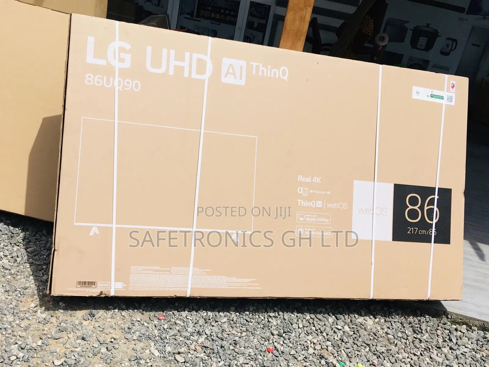 Lasting 86 Inches LED Glossy UQ90 LG Smart UHD Tv  Black