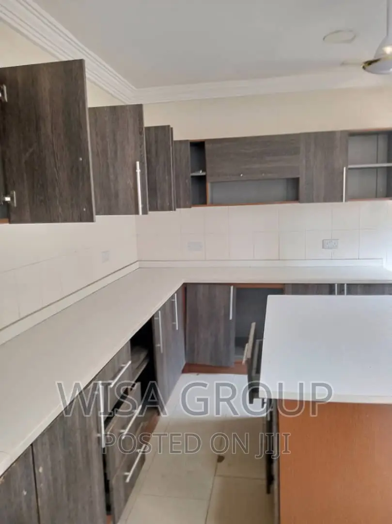 4bdrm Duplex in Wisa Groups, Accra Metropolitan for sale