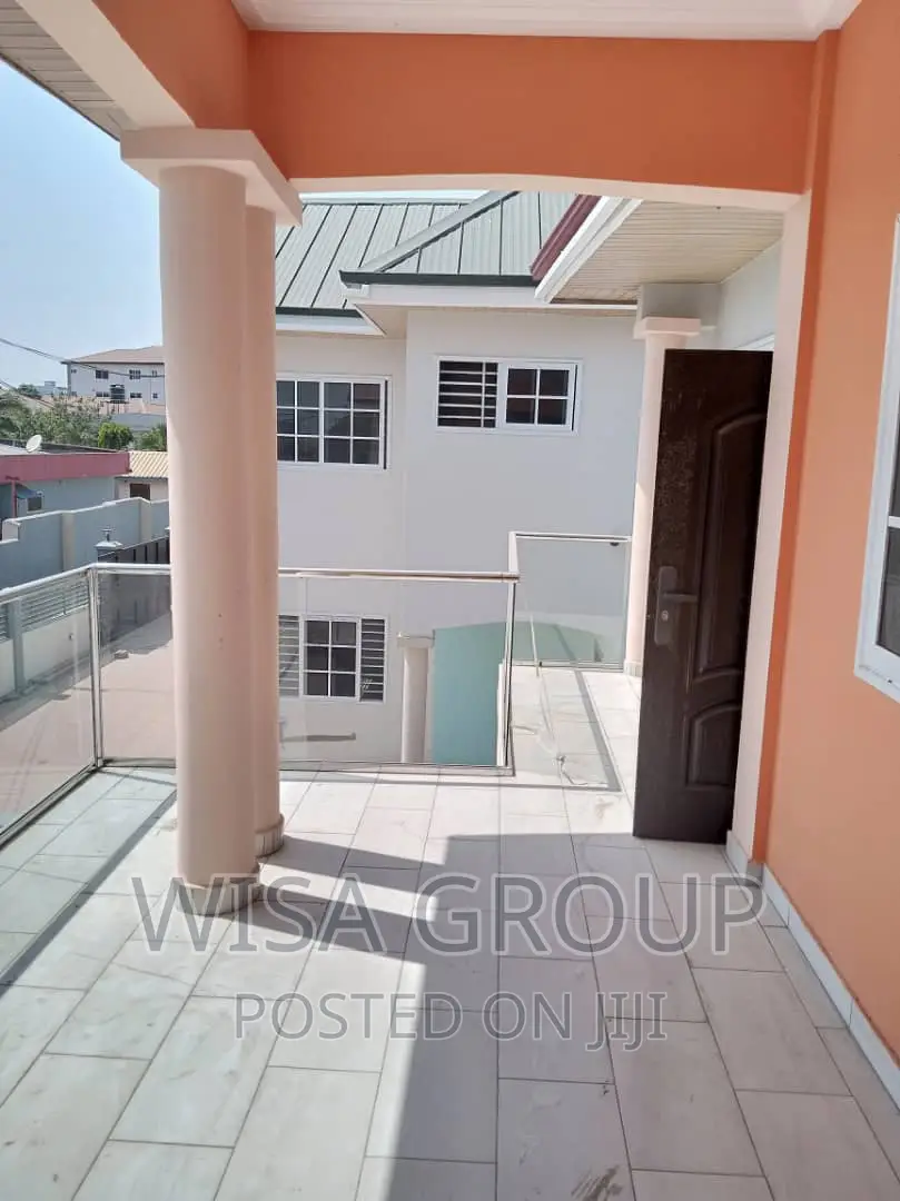4bdrm Duplex in Wisa Groups, Accra Metropolitan for sale