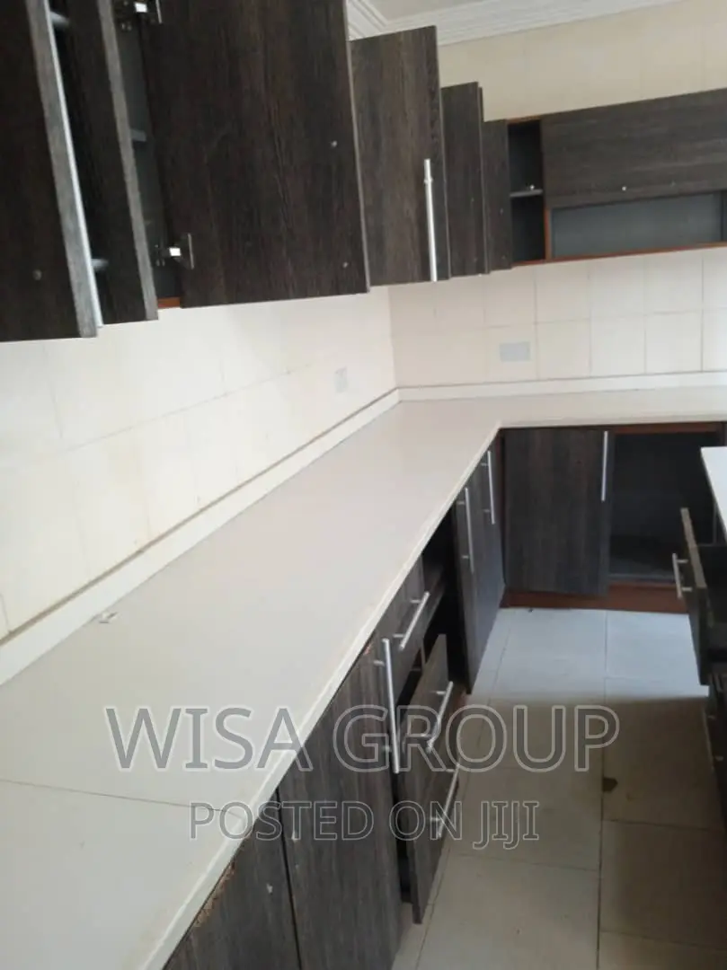 4bdrm Duplex in Wisa Groups, Accra Metropolitan for sale