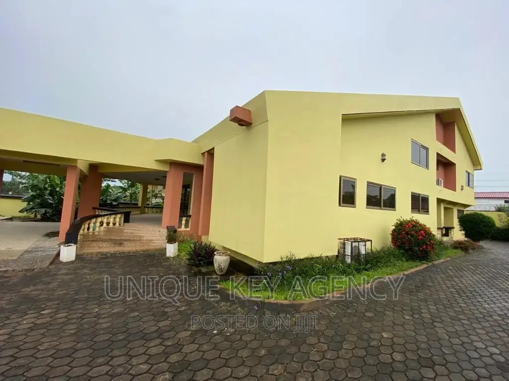 5bdrm House in Unique Key Agency, West Legon for sale