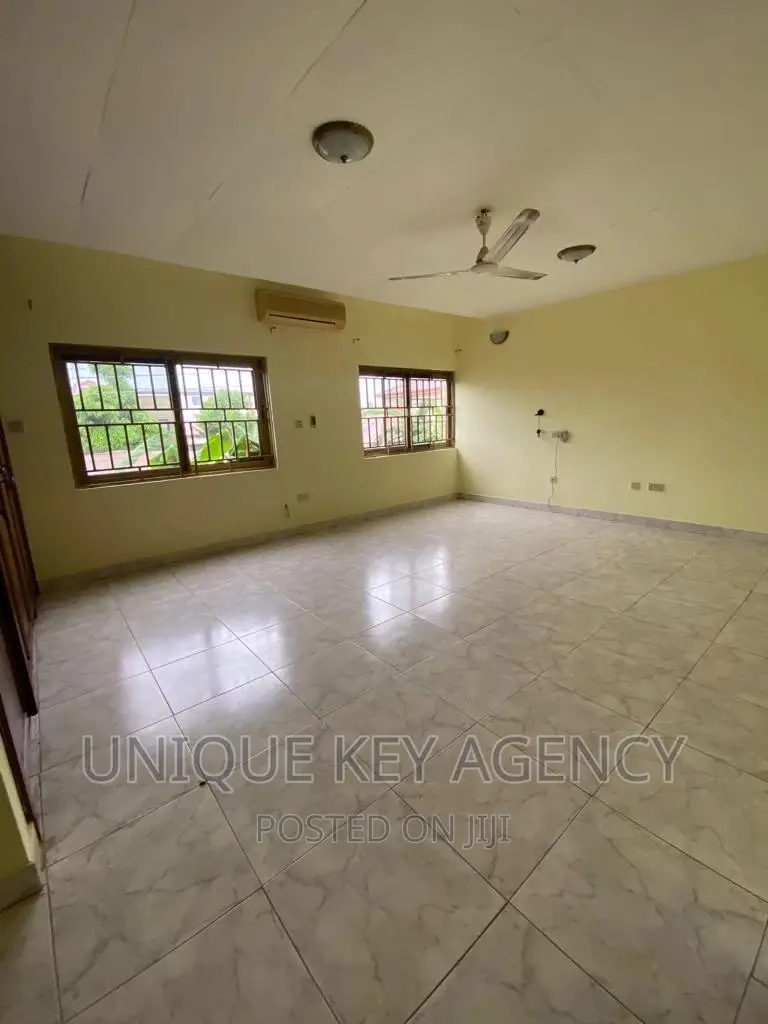 5bdrm House in Unique Key Agency, West Legon for sale