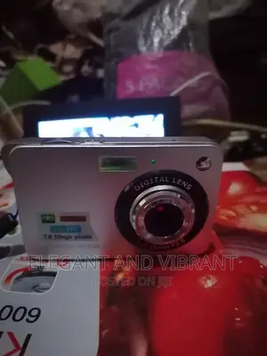 UK Used Unbranded Camera, 18mp