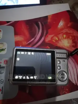 UK Used Unbranded Camera, 18mp