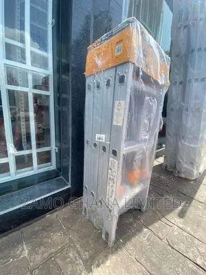 Folding Aluminum Ladder 4×3 - Hlad04431