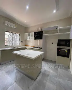 Modern Kitchen Cabinet