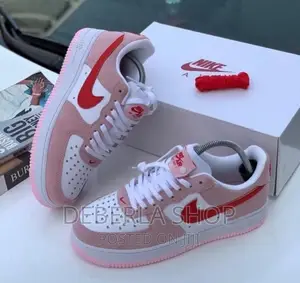 Nike Air Force 1 07