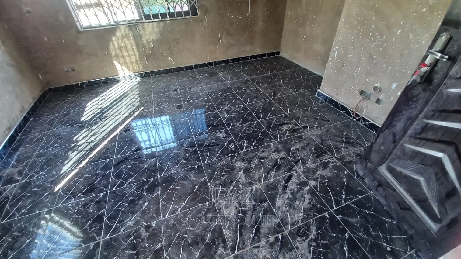 Genuine Tiling