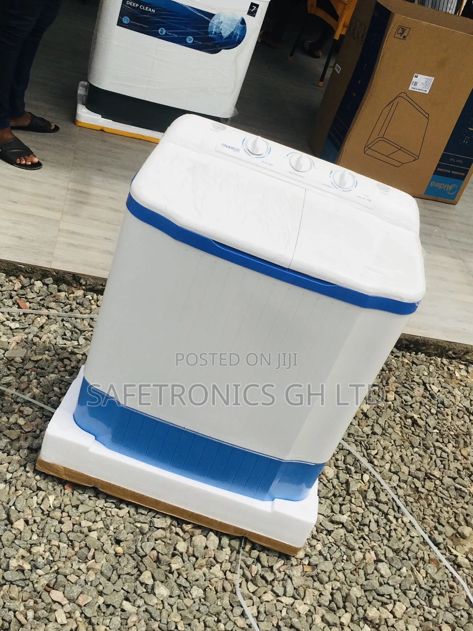 White/Blue Washingmachine Nasco Topload 7kg Semiautomatic 