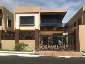 4bdrm House in East Airport, Accra Metropolitan for sale