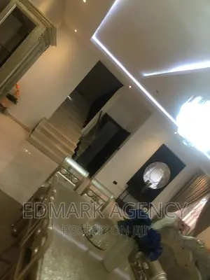 4bdrm House in East Airport, Accra Metropolitan for sale