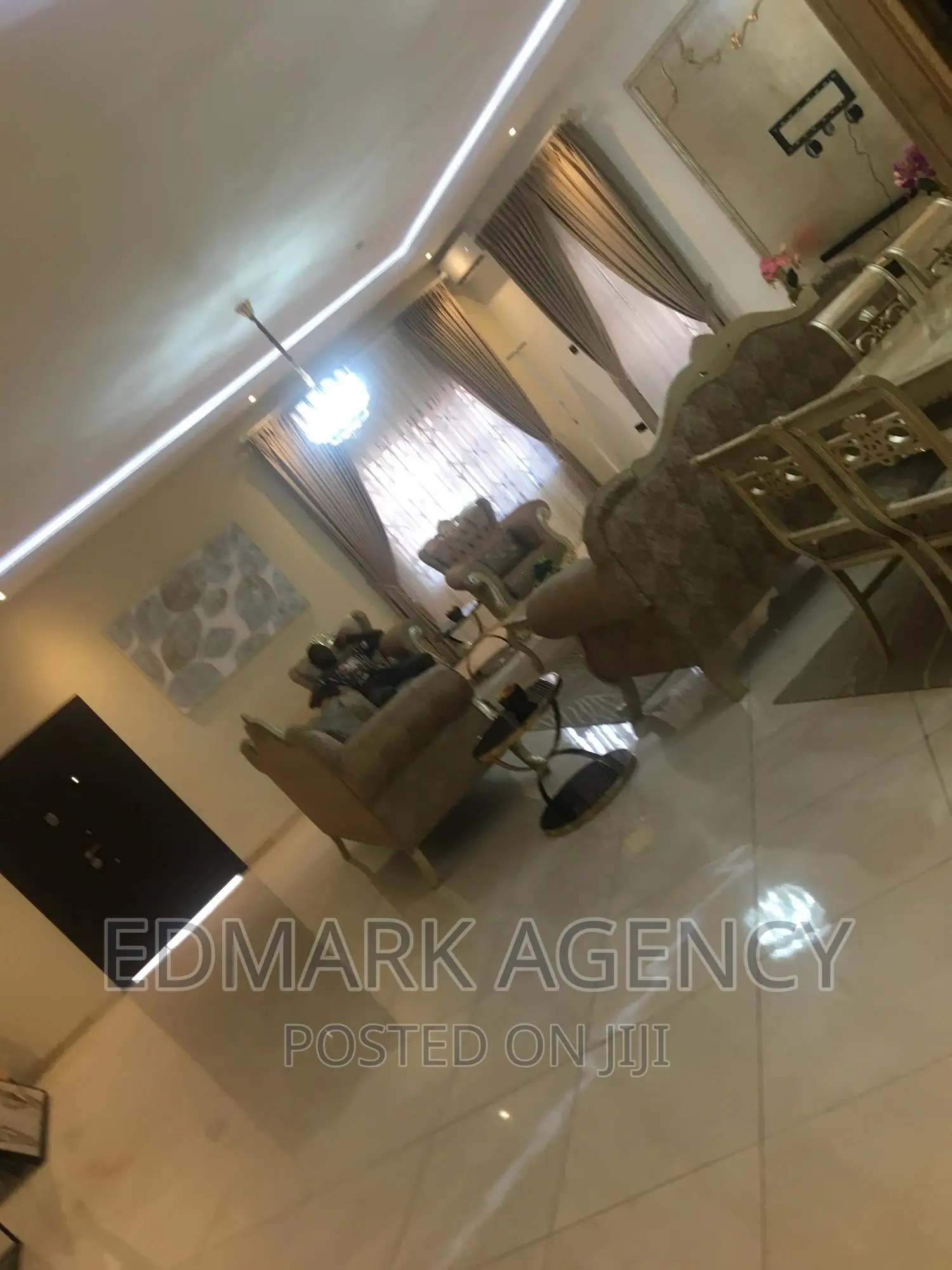 4bdrm House in East Airport, Accra Metropolitan for sale
