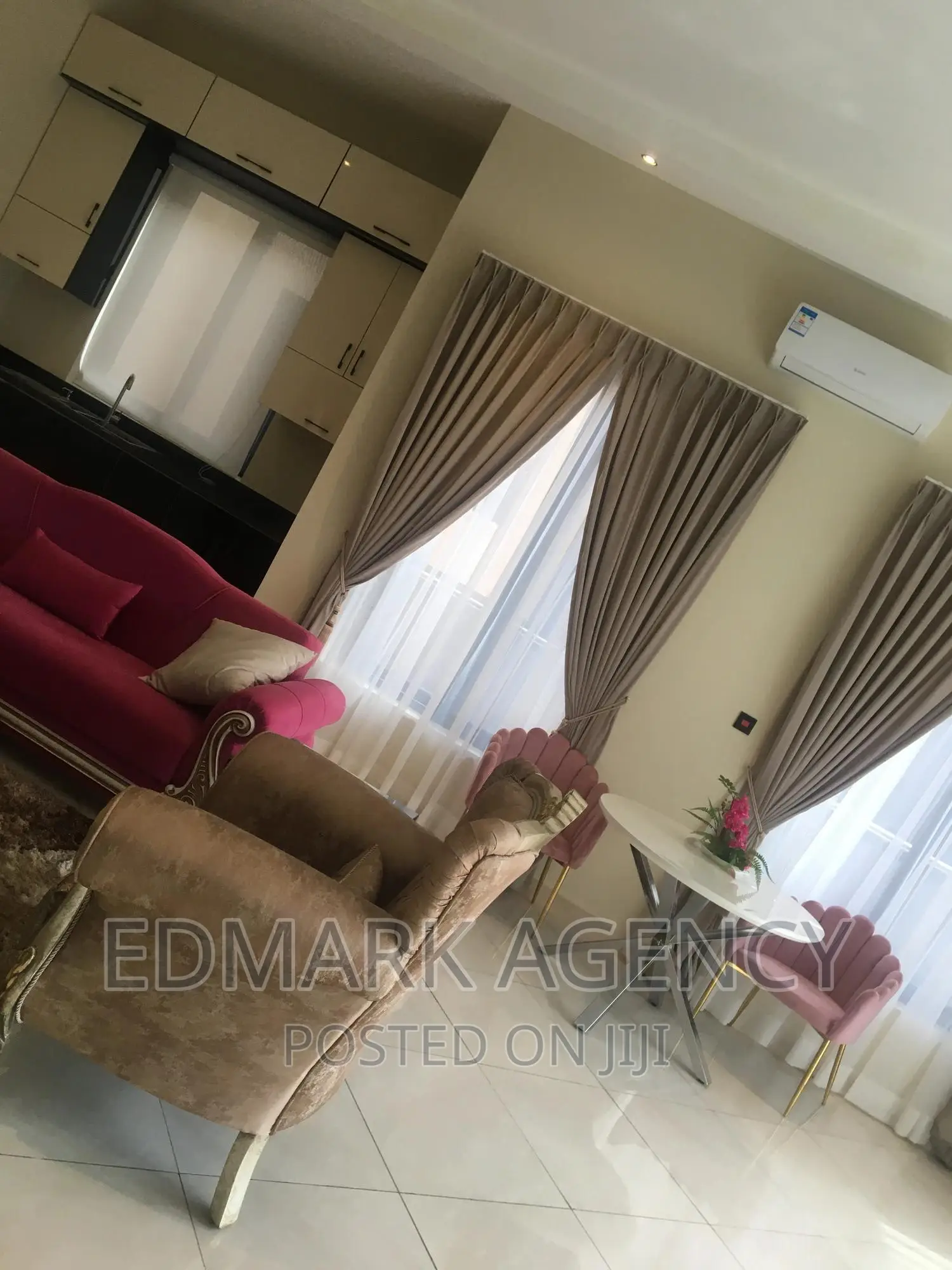 4bdrm House in East Airport, Accra Metropolitan for sale