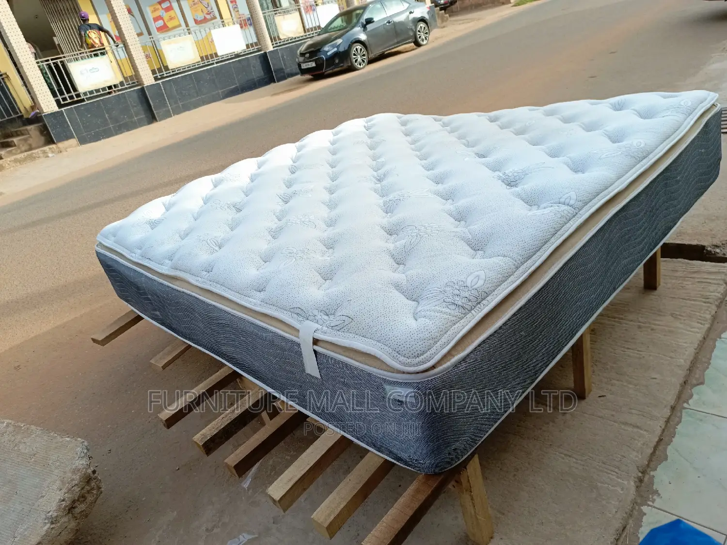 Lovely King Size Mattreas Free Delivery .