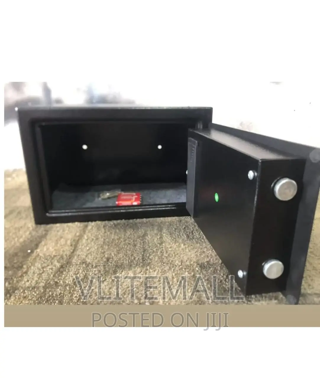 FATLA 17E Locker Safe