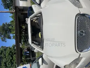 Jaguar XF Windscreen