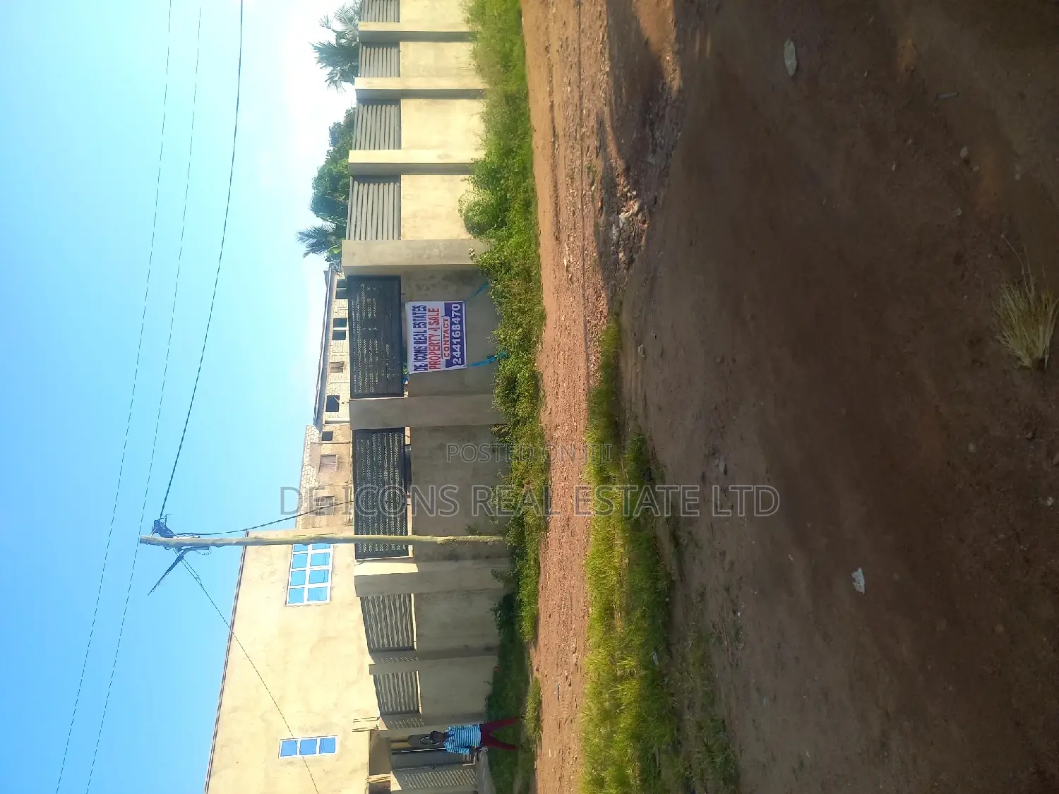 2bdrm Duplex in De-Icons Real Estate, Awutu Senya East Municipal