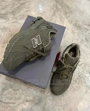 Photo - New Balance Sneaker