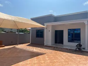 3bdrm House in Bronko Housing, Spintex for rent