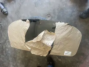 Hyundai Santafe Back Boot Glass