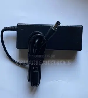 Original and Brand-New Dell Big Pin Adapter 19.5V 4.62A 90W