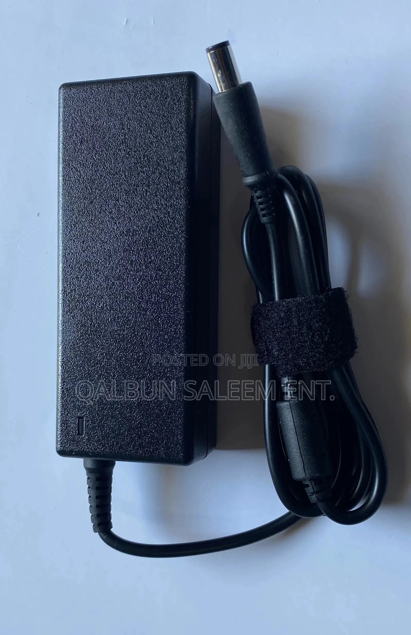 Original and Brand-New Dell Big Pin Adapter 19.5V 4.62A 90W