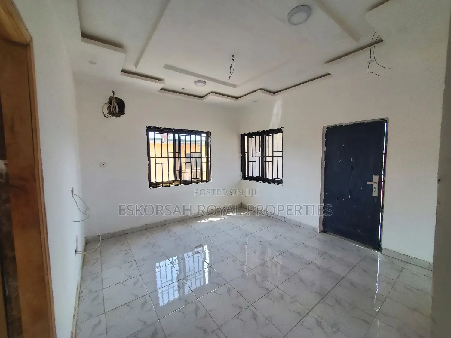 1bdrm Apartment in School Junction for rent