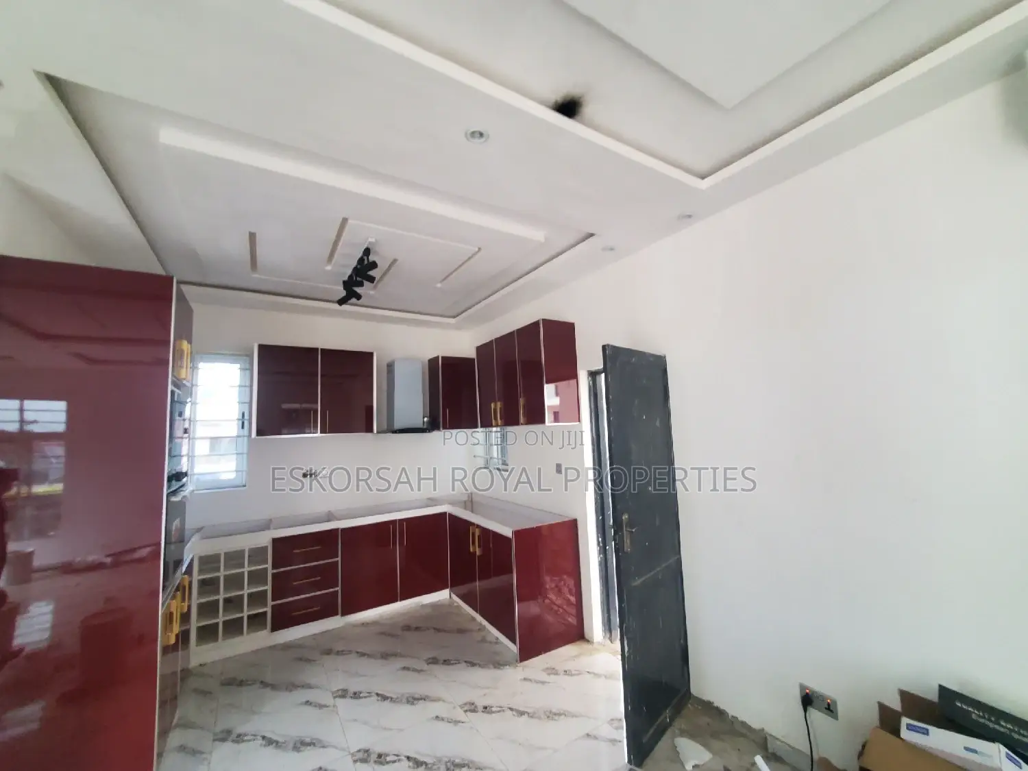 3bdrm House in Ashaley Botwe for sale