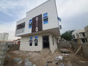 3bdrm House in Ashaley Botwe for sale