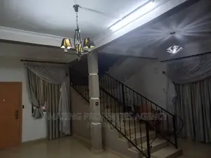 5bdrm House in Dzorwulu for sale