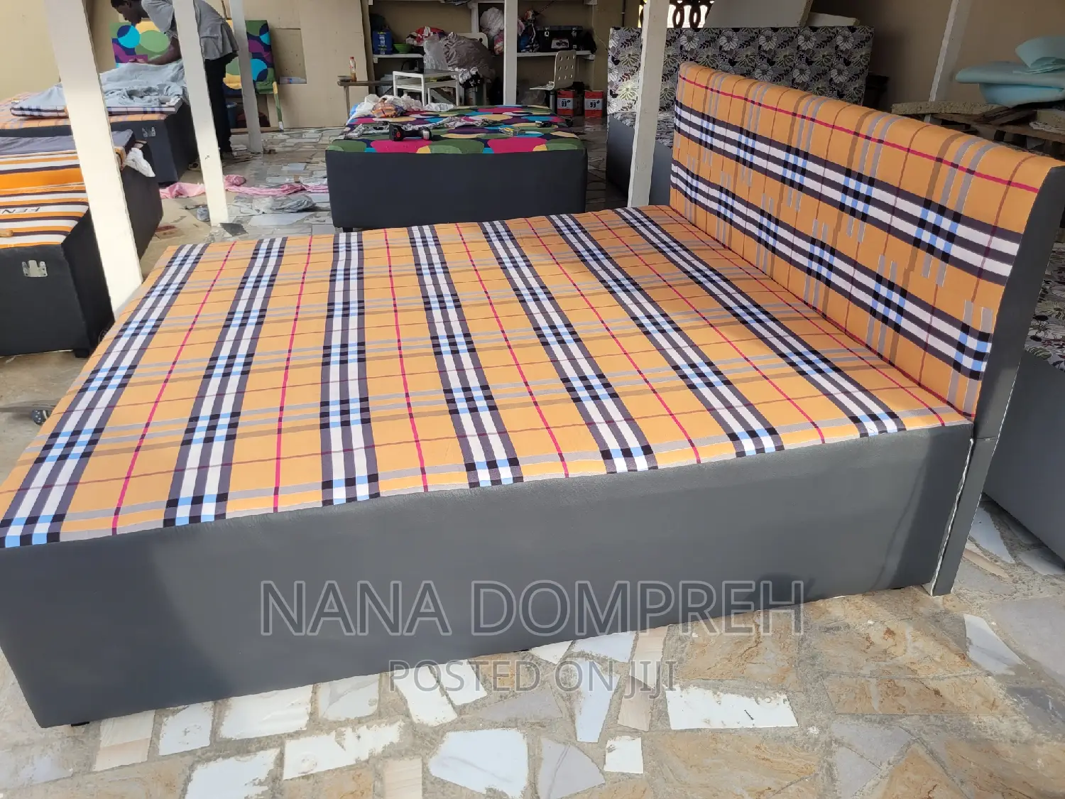 Inbuilt Queen Size Bed