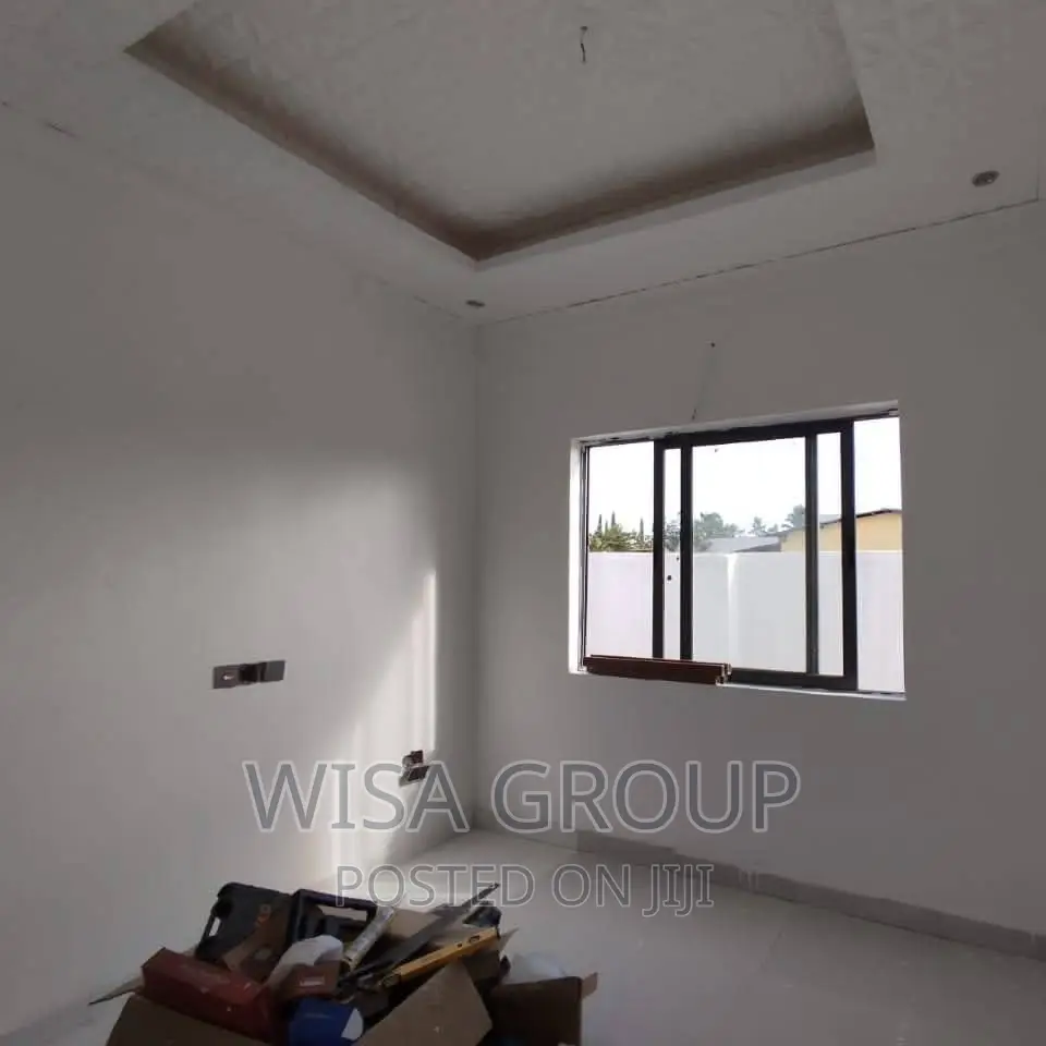 3bdrm House in Wisa Groups, Adenta for sale
