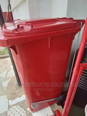 240L Foreign Pedal Dustbin 240 Litres