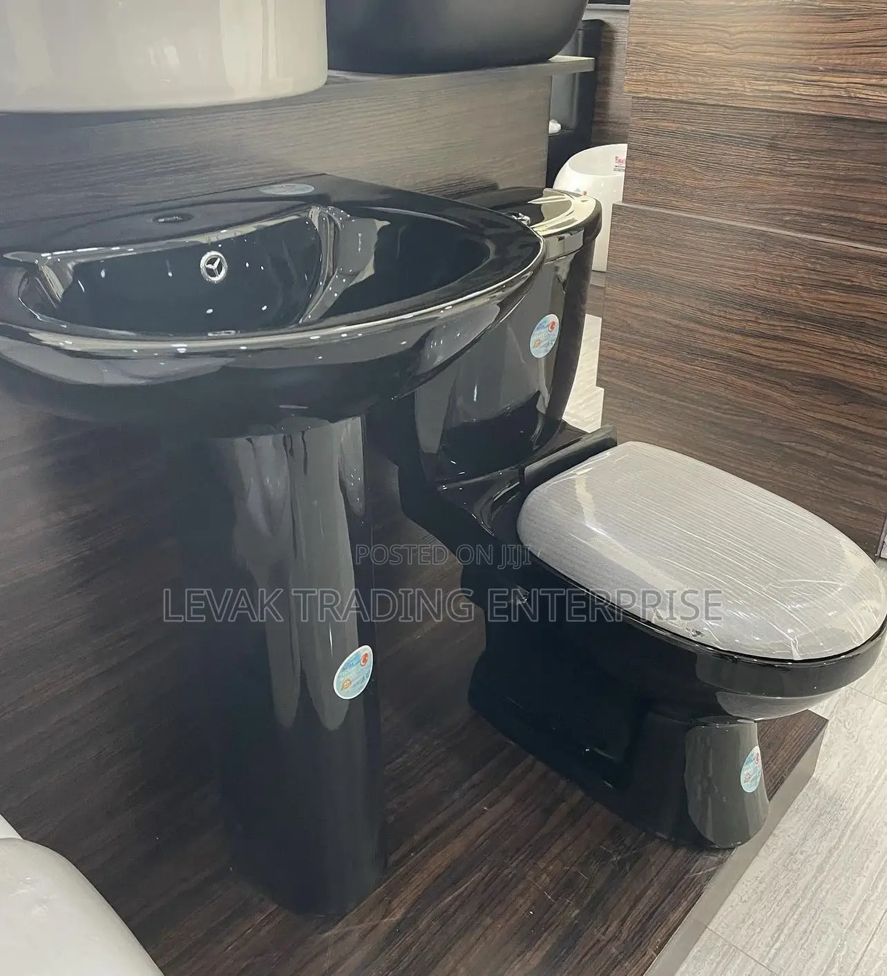Polish Black Water Closet, Black Watercloset