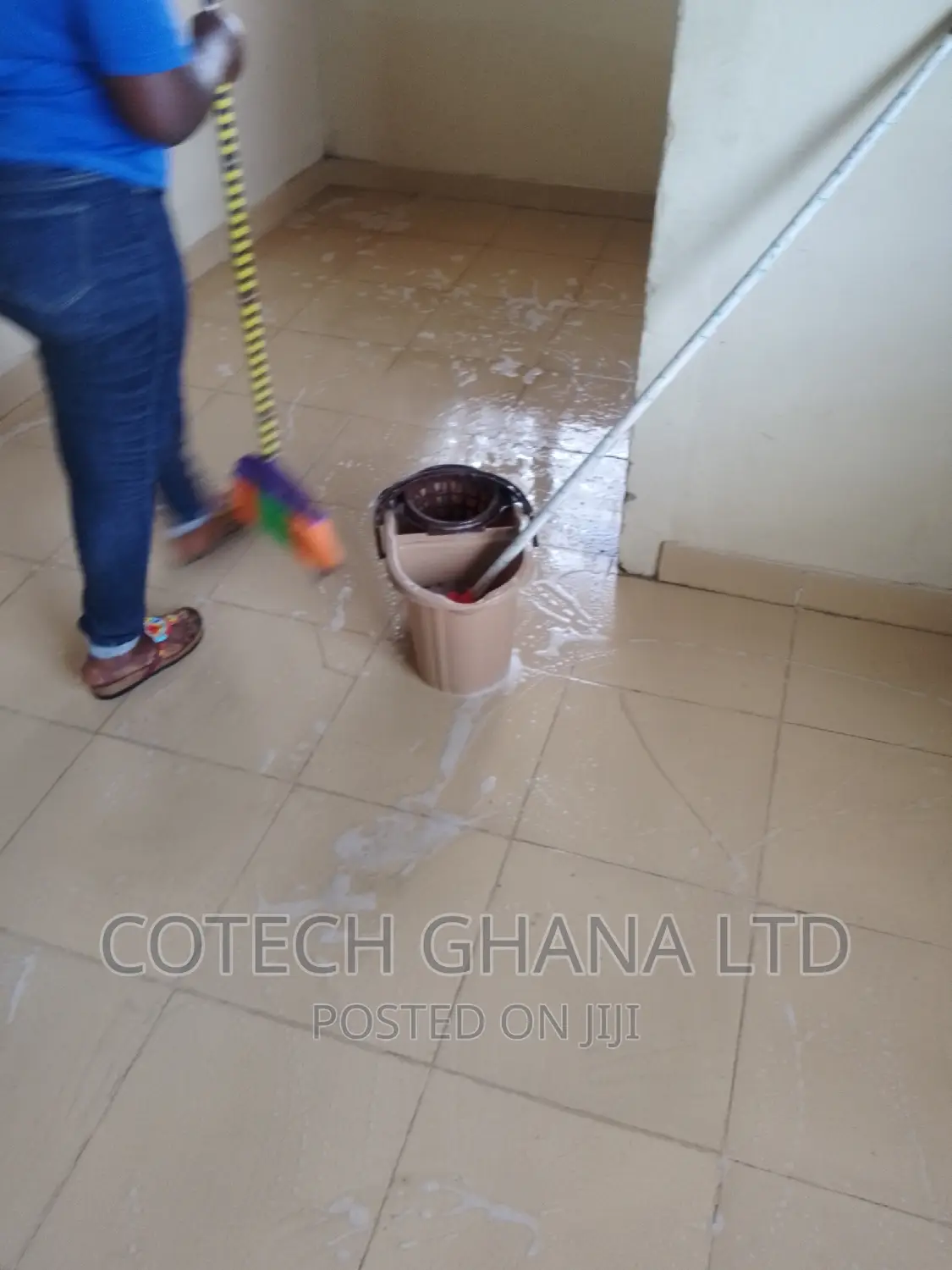 New Floor Tiles Cleaner.