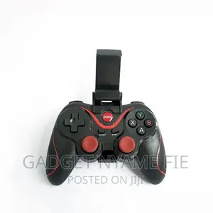 V13 Wireless Bluetooth Game Controller