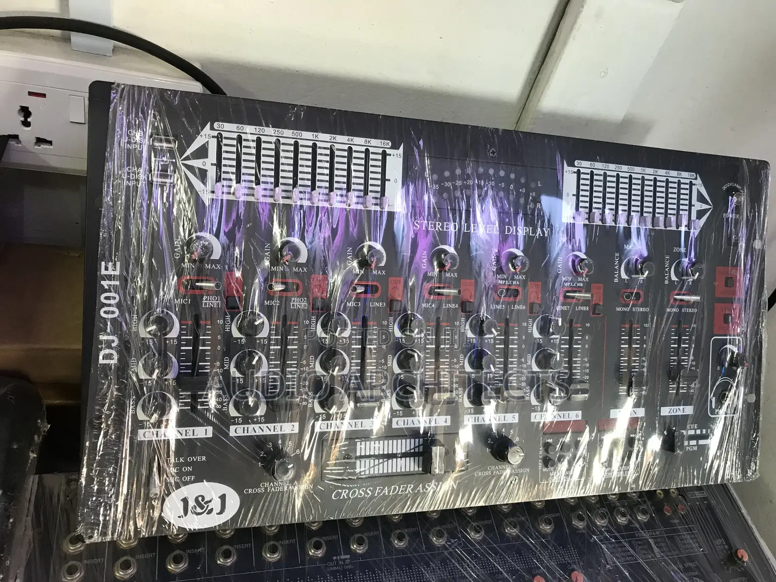 J J 6 Channel DJ Mixer