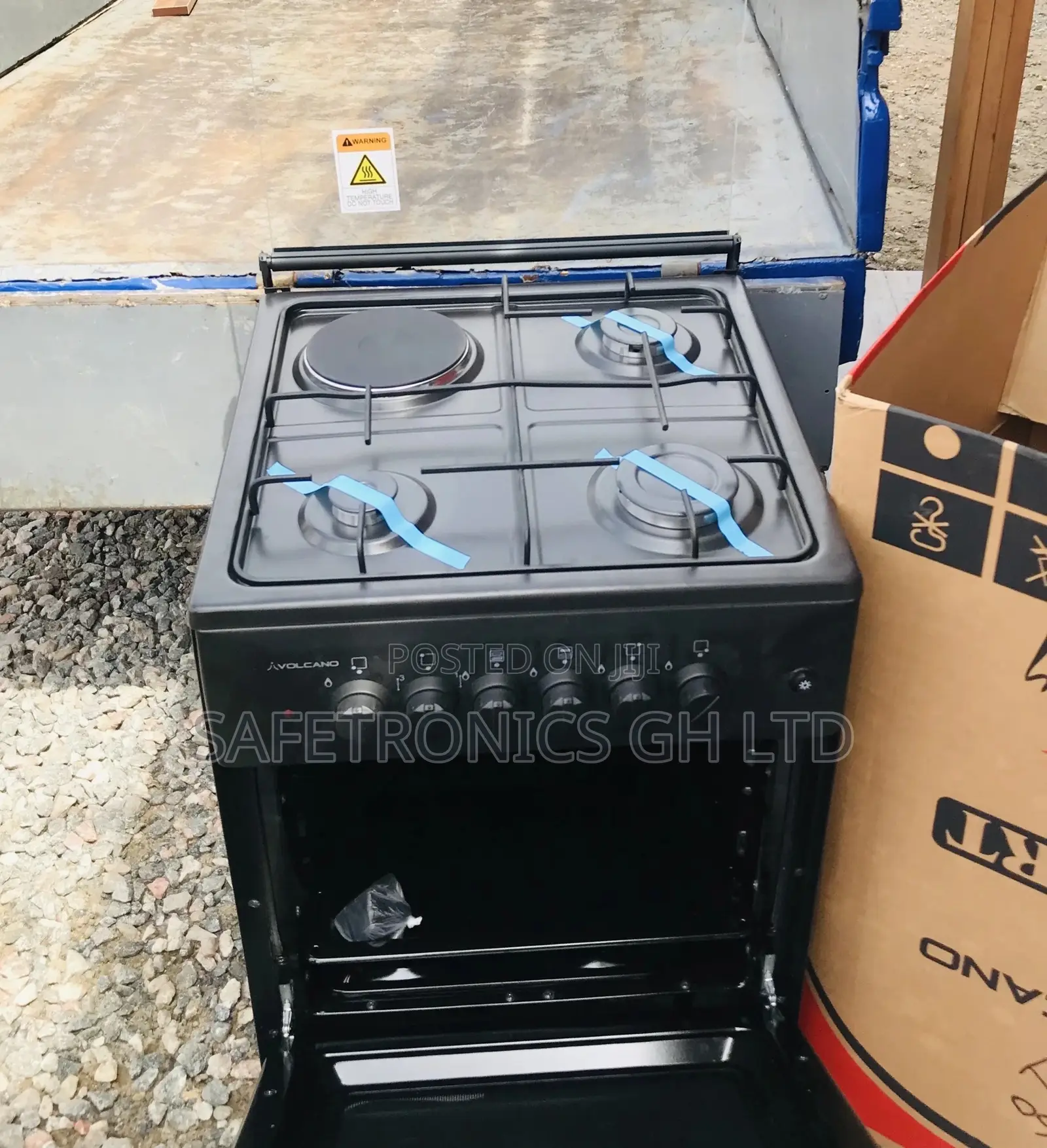 Gray 4 Gas Burner Oven With Grill  Volcano 50x50