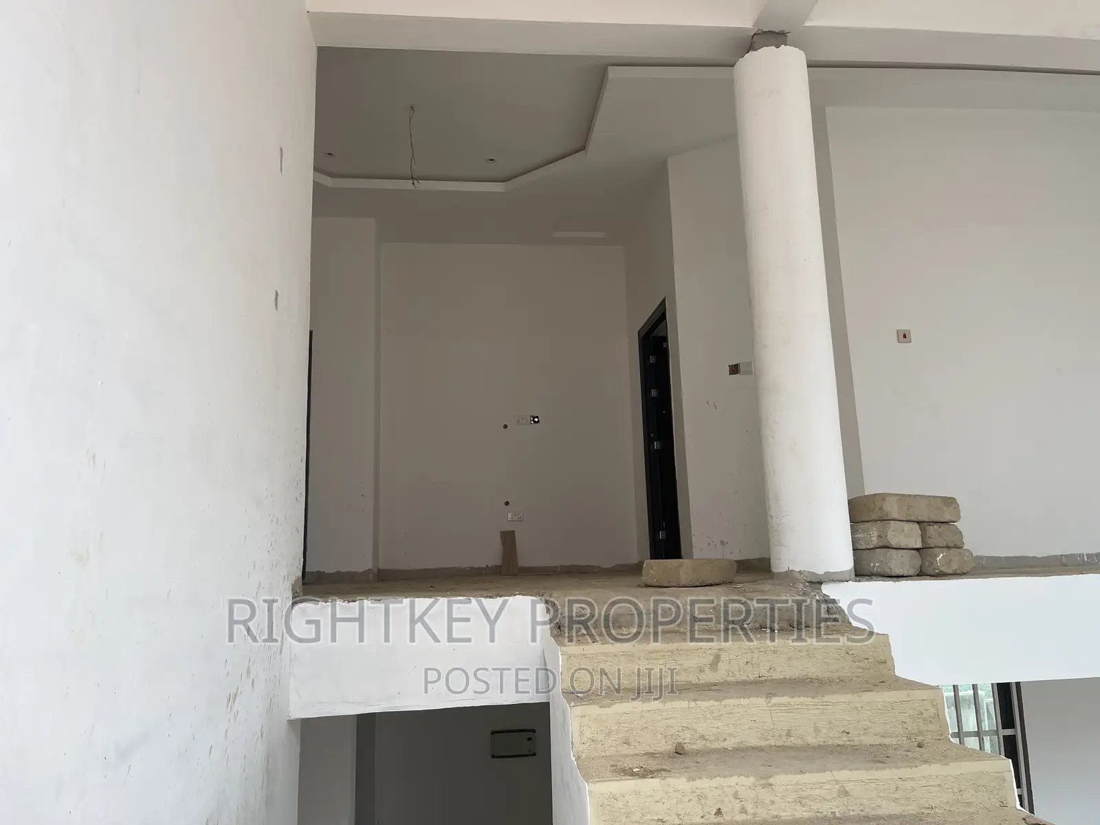 4bdrm Duplex in Ahenema Kokoben, Kumasi Metropolitan for sale